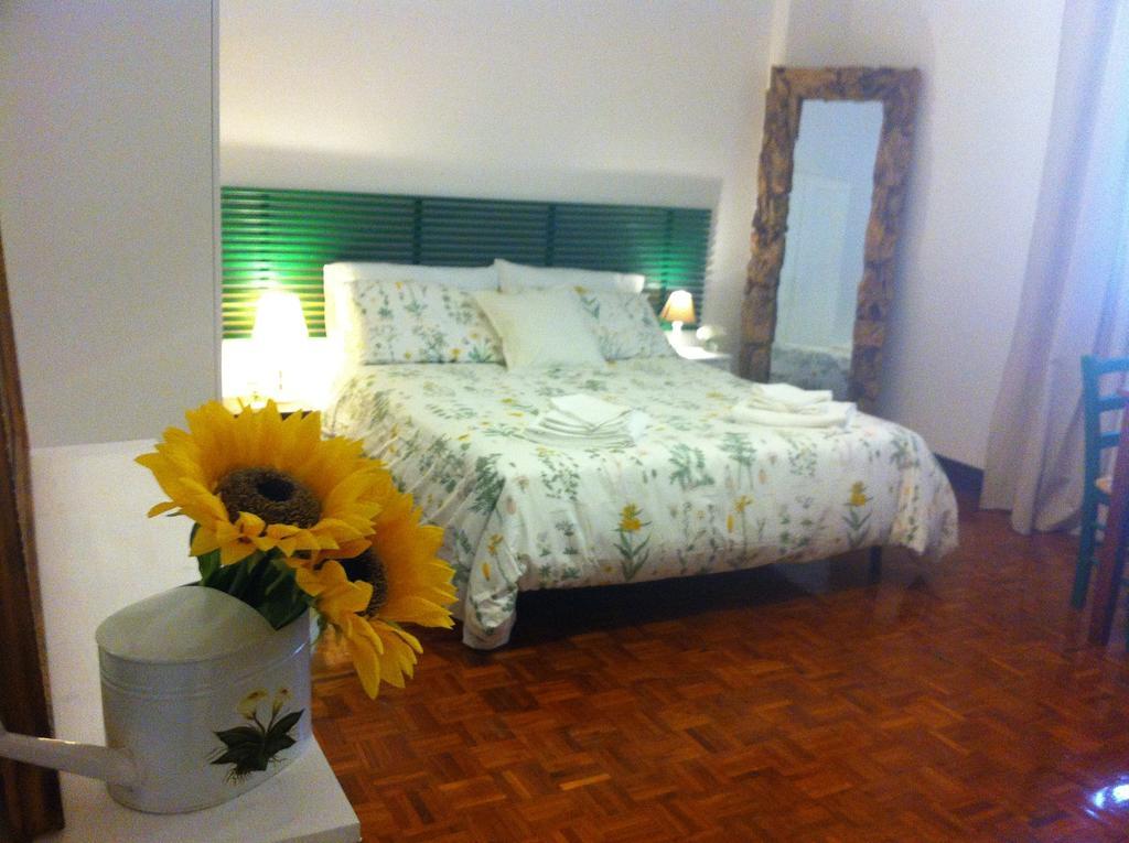 Out Of Time Bed and Breakfast Roma Habitación foto